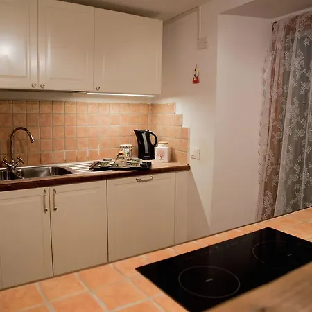 别墅 Spacious In With Swimming Pool
