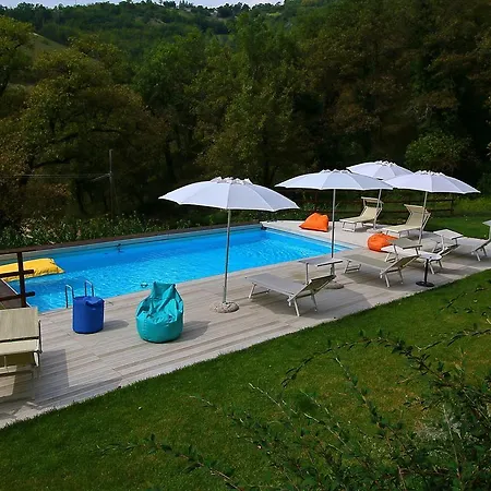 别墅 Spacious In With Swimming Pool